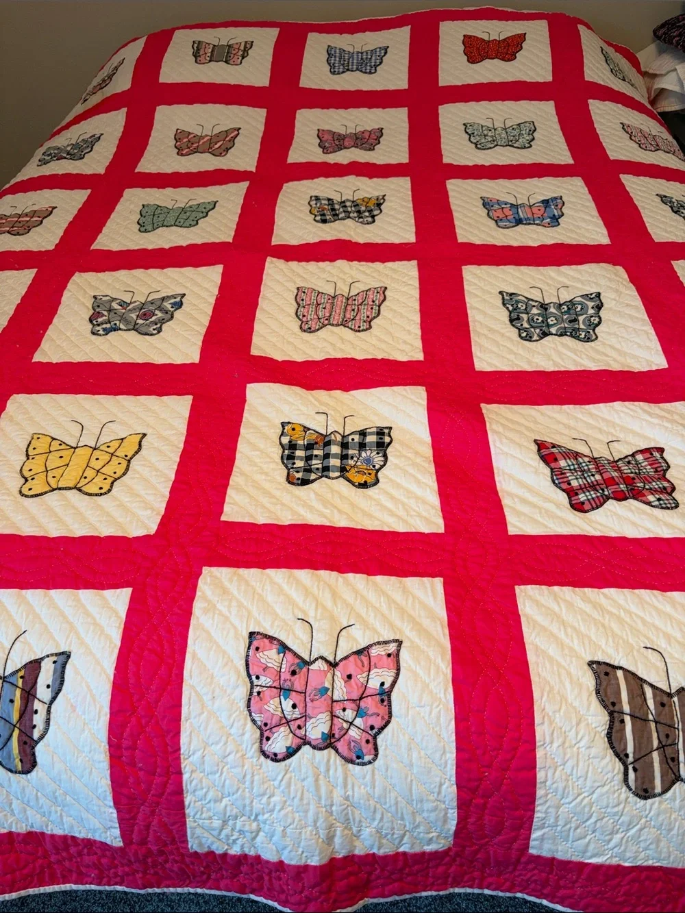 Vintage handcrafted Butterfly Patchwork Quilt - Pink and White